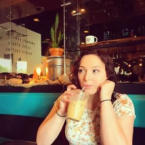 Meet your Posher, Ashlie